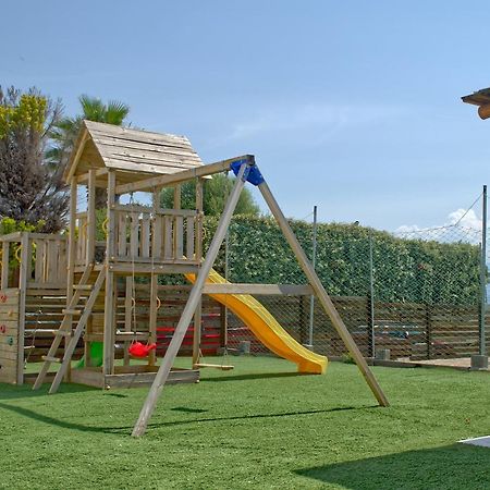 Epipleon Luxury Suites -102- Δωμάτιο 45Τμ Με Βεράντα 35Τμ Μπροστά Στη Θάλασσα Nafpaktos Exterior photo